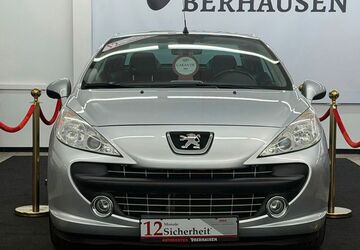 Peugeot 207 57.332 km 5.999 &euro; Oberhausen 46049