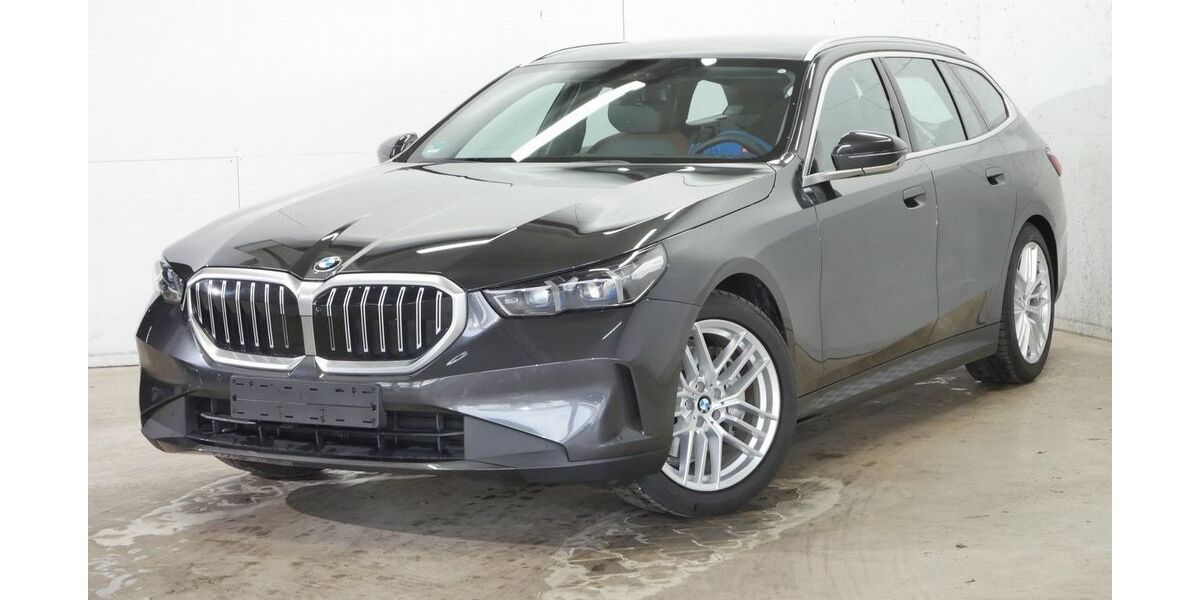 BMW 540 27.341 km 57.440 &euro; Marl 45770