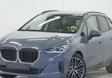 BMW 225 Active Tourer 27.745 km 32.940 &euro; Marl 45770