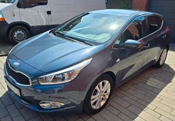 Kia ceed / Ceed 148.000 km 6.490 &euro; Selm 59379