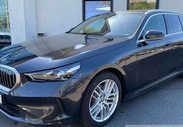 BMW 530 5.900 km 58.470 &euro; Essen 45134