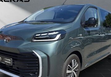 Toyota Proace (Verso) 15.419 km 46.950 &euro; Dinslaken 46537
