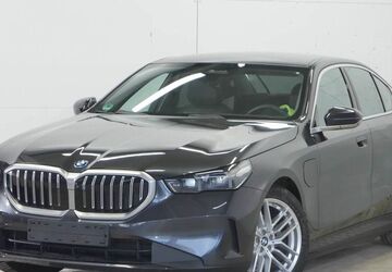 BMW 530 15.893 km 52.940 &euro; Marl 45770