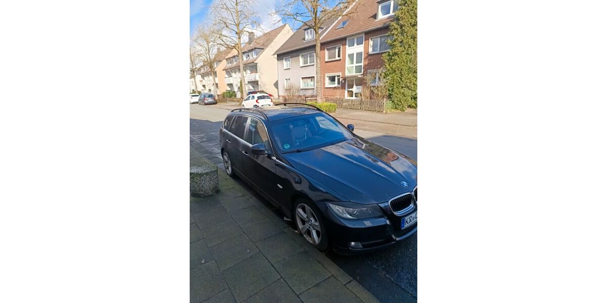 BMW 330 228.000 km 3.500 &euro; Dinslaken 47537