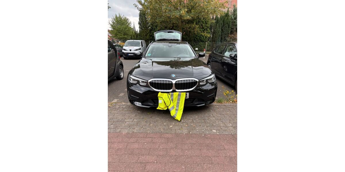 BMW 320 106.799 km 20.500 &euro; Marl 45770