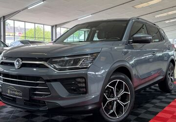 SsangYong Korando 77.000 km 16.900 &euro; Oberhausen 46047