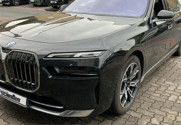 BMW 750 69.995 km 84.690 &euro; Lünen 44534