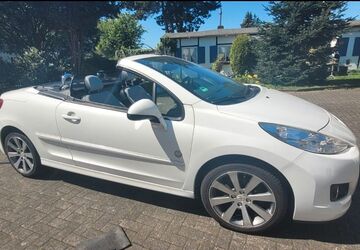 Peugeot 207 141.294 km 7.500 &euro; Mülheim 45473