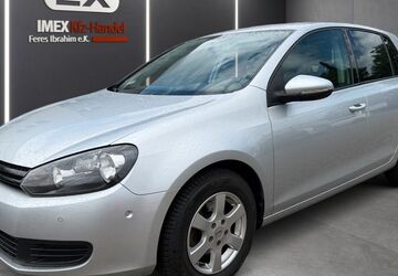 VW Golf 129.000 km 5.999 &euro; Marl 45772