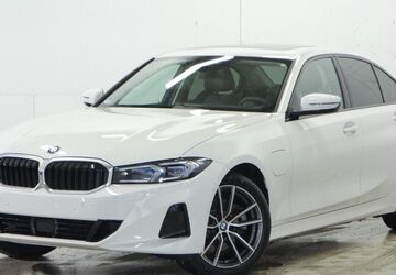 BMW 330 12.910 km 41.940 &euro; Marl 45770