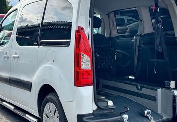 Citroen Berlingo 156.500 km 12.999 &euro; Marl 45772