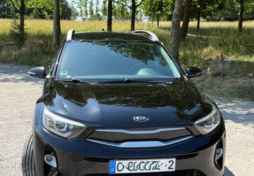 Kia Stonic 50.170 km 14.500 &euro; Oberhausen 46045