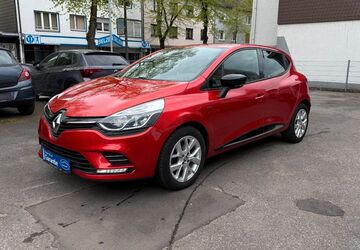 Renault Clio 105.000 km 8.999 &euro; Marl 45770