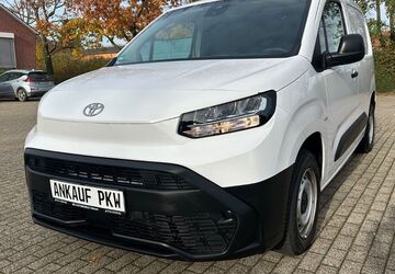 Toyota Proace (Verso) 7.566 km 15.499 &euro; Dülmen 48249