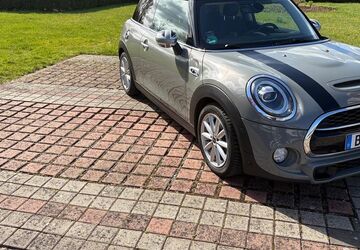 Mini Cooper SD 103.000 km 14.799 &euro; Bochum 44879