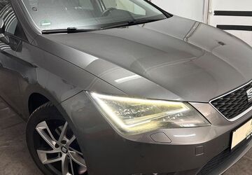 Seat Leon 150.000 km 9.600 &euro; ESSEN 45326
