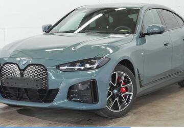 BMW i4 14.600 km 52.950 &euro; Mülheim 45472