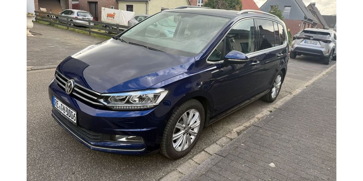 VW Touran 109.412 km 17.900 &euro; Marl 45772