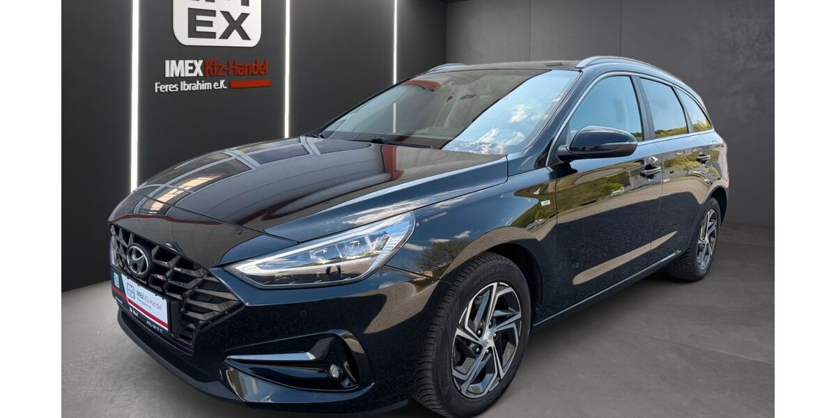 Hyundai i30 85.000 km 15.500 &euro; Marl 45772