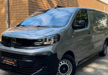 Opel Vivaro 26.353 km 24.990 &euro; Essen 45326