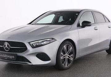 Mercedes-Benz A 180 4.985 km 32.750 &euro; Essen 45309