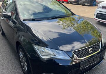 Seat Leon 127.000 km 6.499 &euro; Recklinghausen 45663