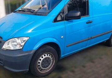 Mercedes-Benz Vito 235.000 km 8.200 &euro; Essen 45127