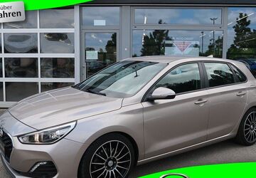 Hyundai i30 88.803 km 8.900 &euro; Marl 45772