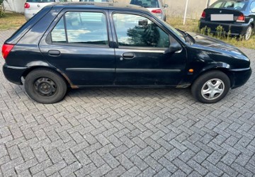 Ford Fiesta 90.000 km 900 &euro; Marl 45770