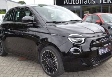 Fiat 500 52.200 km 18.990 &euro; Raesfeld 46348