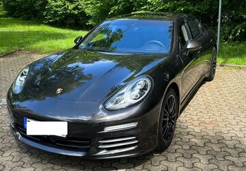 Porsche Panamera 69.300 km 47.990 &euro; Dortmund 44229