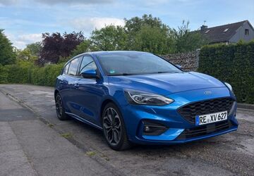 Ford Focus 92.800 km 13.399 &euro; Marl 45772